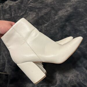 Madden Girl White Pointed Toe Heeled Bootie Size 8.5